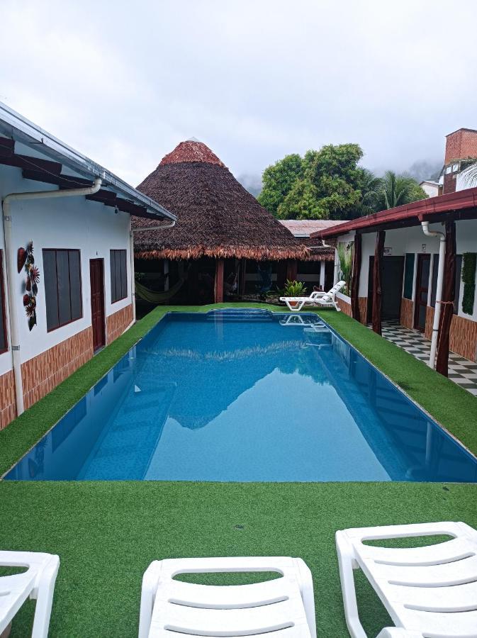 El Curichal Hostel ルレナバケ エクステリア 写真